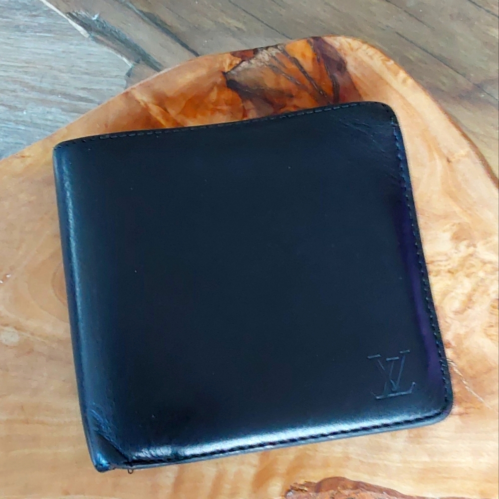 LOUIS VUITTON BLACK PORTEFEVILLE CALFSKIN BIFOLD WALLET